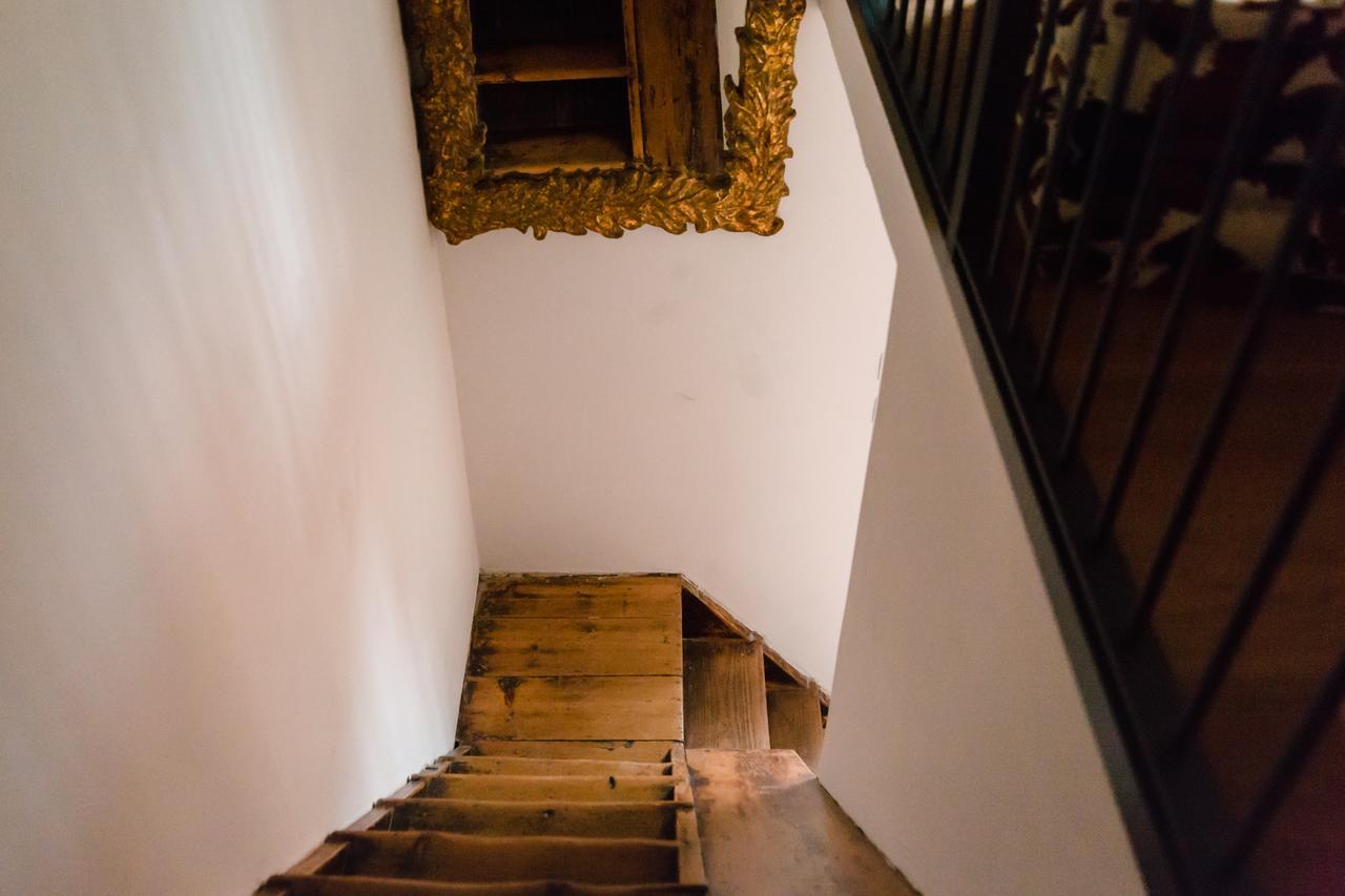 Historical And Luxury Apartment Болонья Экстерьер фото